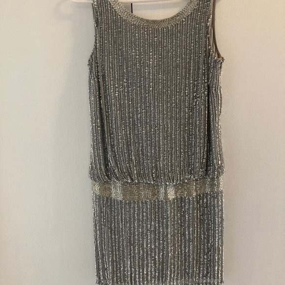 Adrianna Papell Size 4 Formal Silver Sequined & Beaded Blouson Tank Dress - Picture 5 of 12